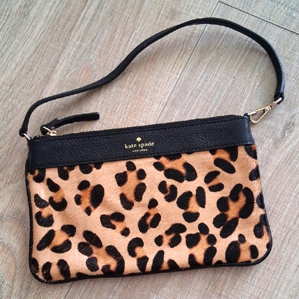 Kate Spade Black and Tan Leopard Wristlet